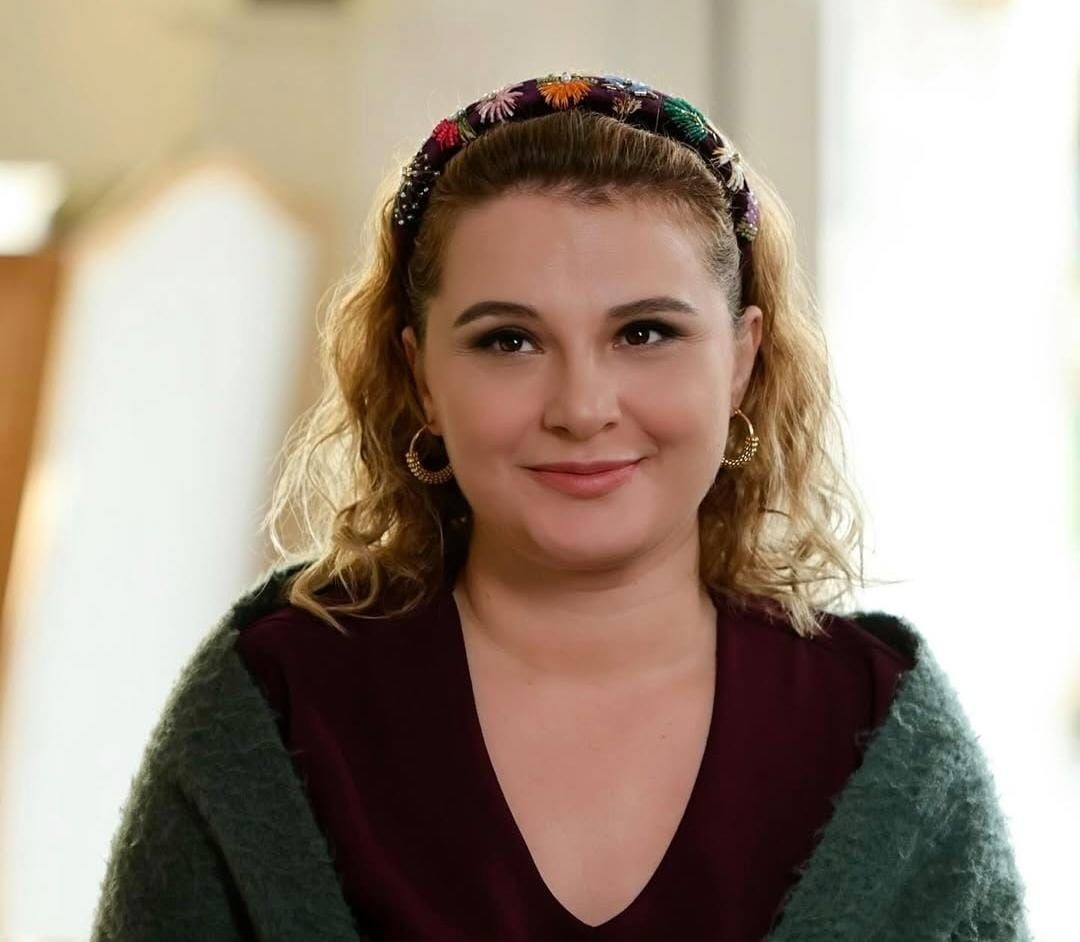 Çift Kişilik Oda dizisinin Sevil’i Gözde Seda Altuner kimdir? Hangi dizi ve filmlerde rol almıştır? - Sayfa 2