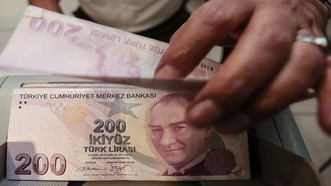 Emekli aylığını dondurup yeniden çalışanların emekli maaşı düşer mi? Uzman isim detayları açıkladı - Sayfa 2