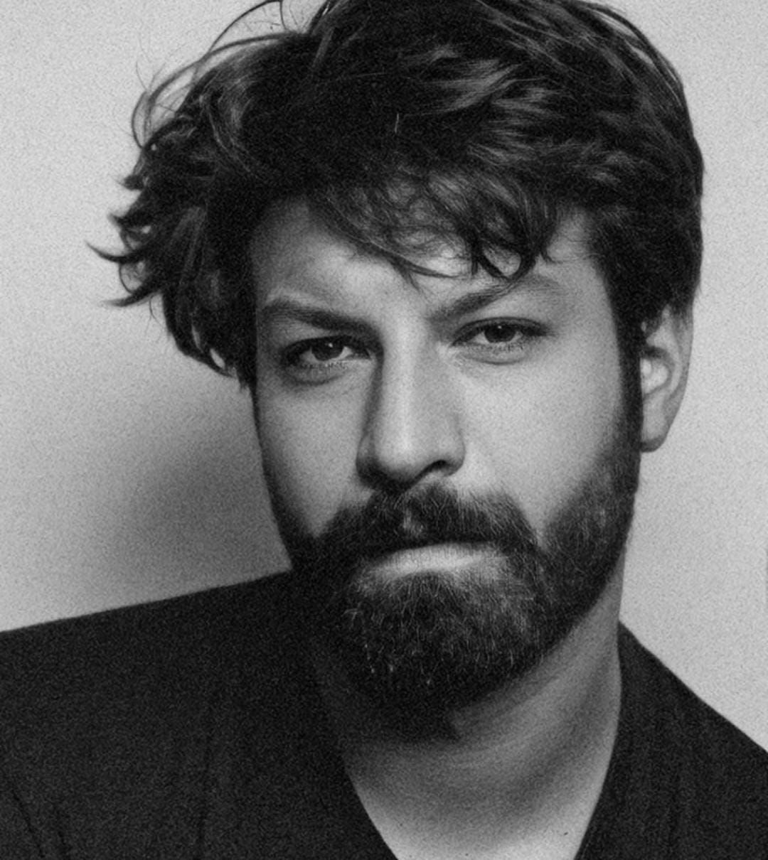 Eşref Rüya dizisinin kadrosuna Burak Vega dahil oldu! Burak Vega kimdir? - Sayfa 4