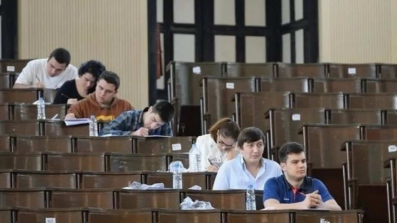 Türkiye'deki en güçlü 30 üniversite diploması açıklandı: Mezuniyet günü iş buluyorlar - Sayfa 1
