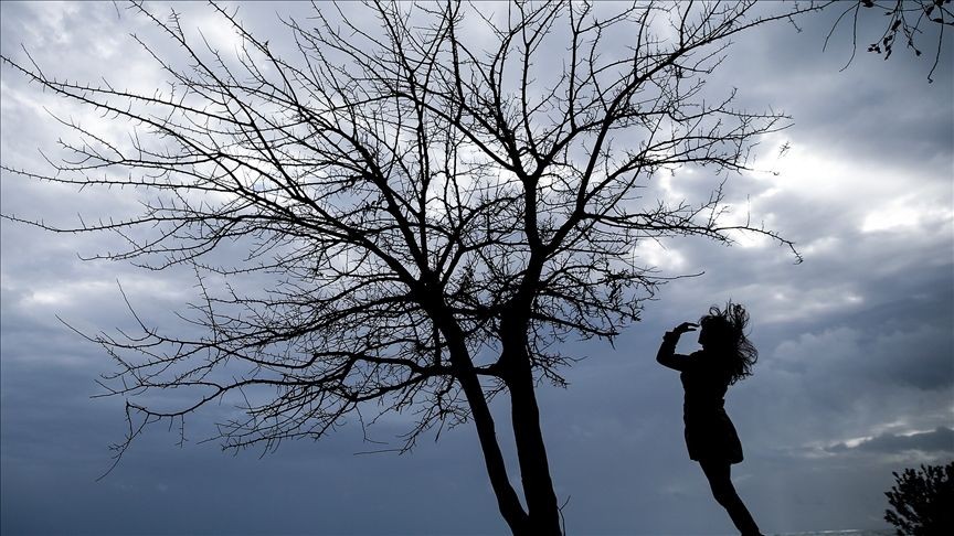 Meteoroloji'den 30 il için kuvvetli yağış ve rüzgar uyarısı! İç ve doğu kesimlerde sıcaklık düşecek - Sayfa 1
