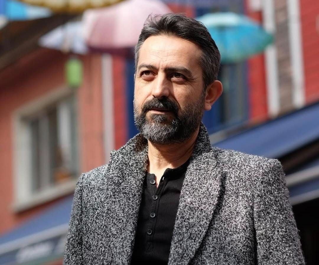 Nail Kırmızıgül Arka Sokaklar dizisine geri dönüyor! Dizinin Cevher Şanlı'sı Nail Kırmızıgül kimdir? - Sayfa 1