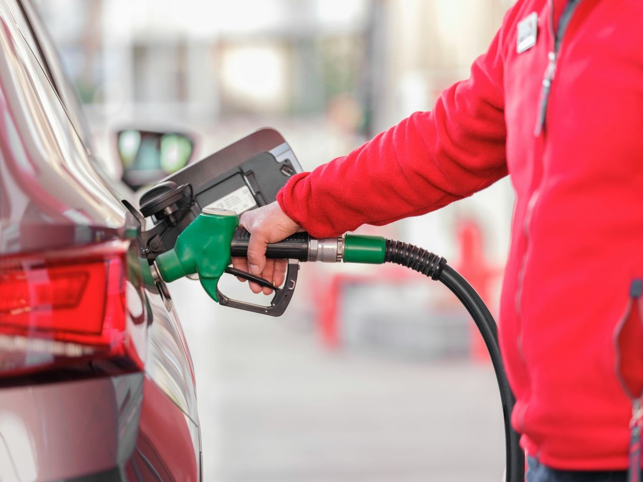 Benzine zam ya da indirim var mı? İşte 27 Nisan 2025 güncel benzin, motorin ve LPG fiyatları - Sayfa 2
