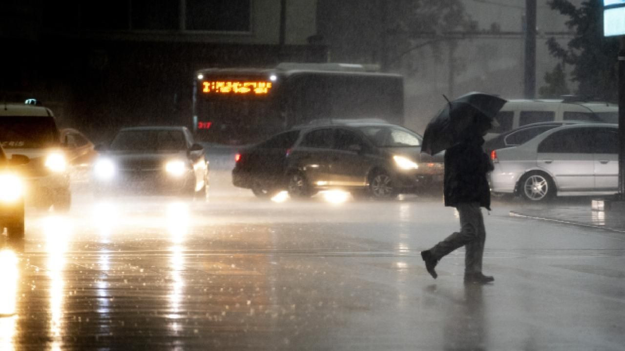 Meteoroloji ve AKOM'dan İstanbul için uyarı! Tarih verildi: Çok şiddetli geliyor - Sayfa 2