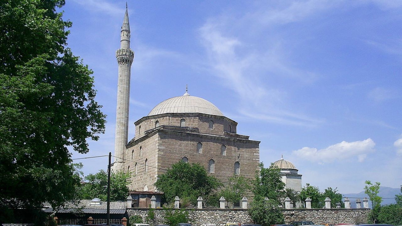 Vize gerekmiyor ; Tatile giden Türkiye’deki evini satıp orada ev otomobil alıyor - Sayfa 11