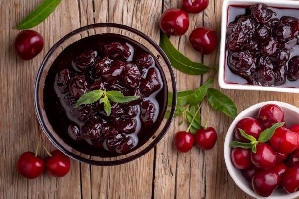 Ev yapımı vişne reçeliyle sofralarınıza güneş doğuyor! İşte, 30 yıllık ustasından o enfes tarif - Sayfa 1