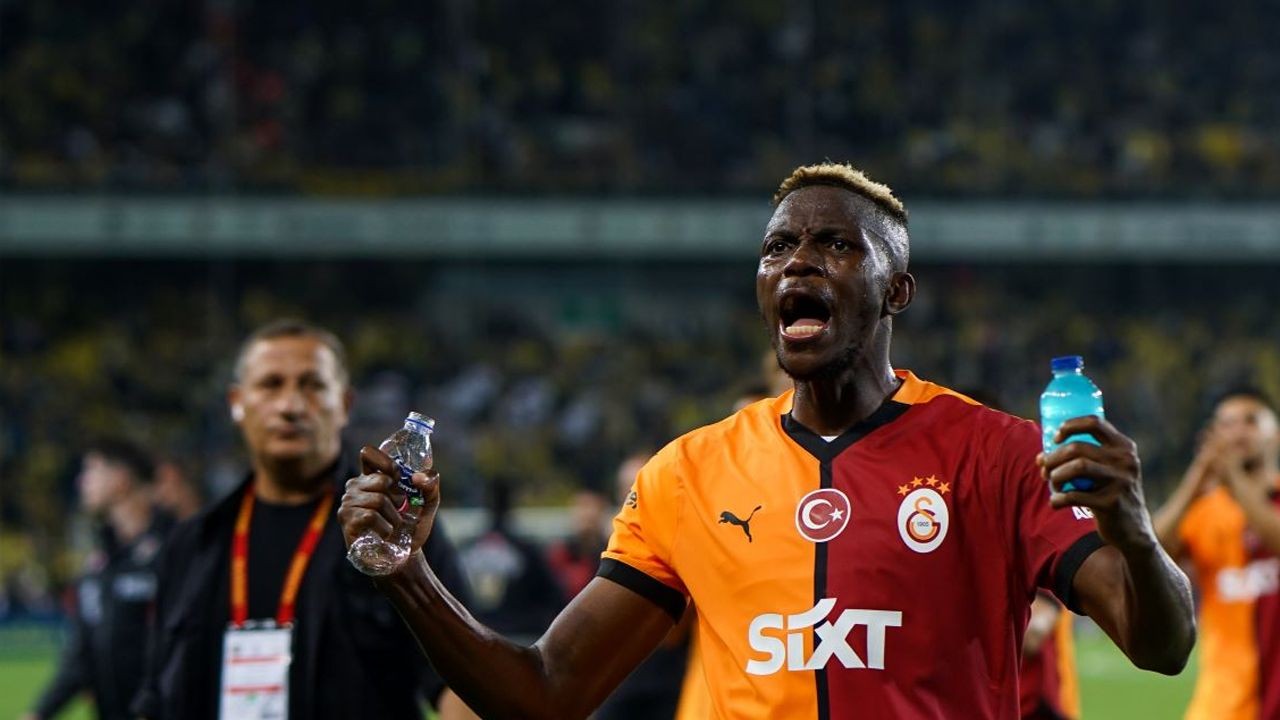 Galatasaray tym razem żegna swojego napastnika! Niesamowita oferta dla Victora Osimhena. 135 milionów... - Strona 2