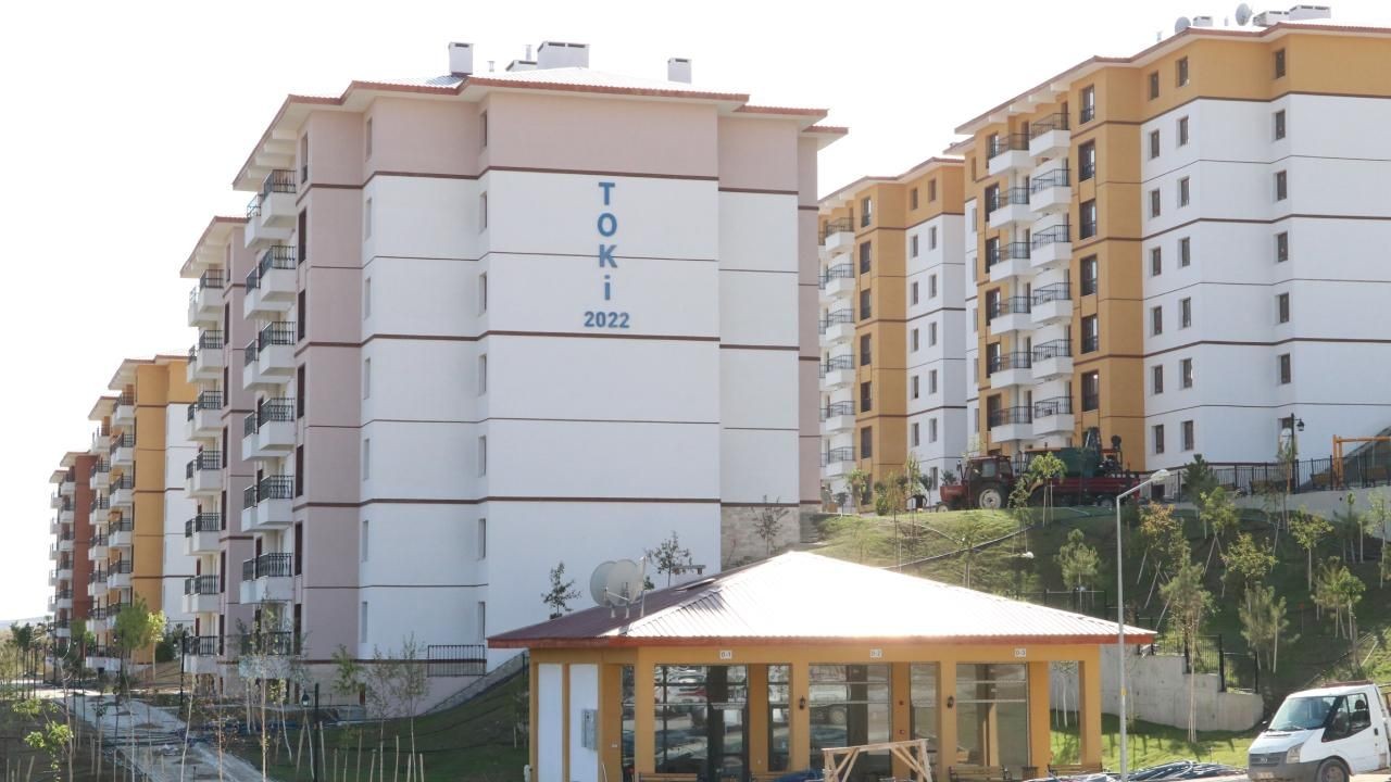 TOKİ'den aylık 9 bin TL'den 2+1 ve 12 bin TL'den 3+1 daire fırsatı: İşte başvuru tarihi ve şartlar - Sayfa 2