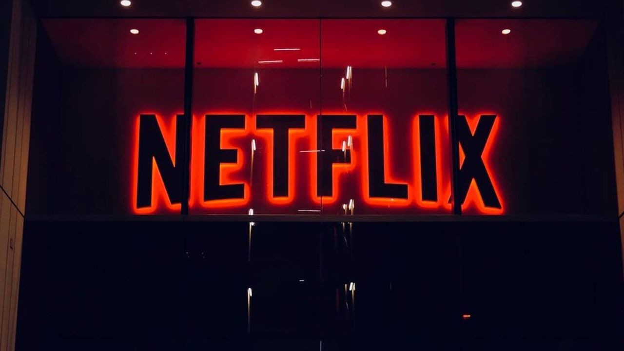 Netflix Türkiye'de en çok izlenen dizi ve filmler belli oldu. Popüler dizi yine zirveyi kaptı! - Sayfa 1