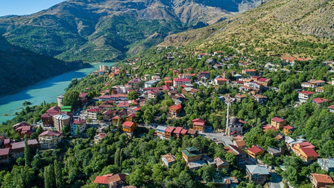 Emeklilerin en mutlu olduğu 4 şehir * Duyan akın akın gidiyor. Üstelik yaşam da ucuz - Sayfa 1