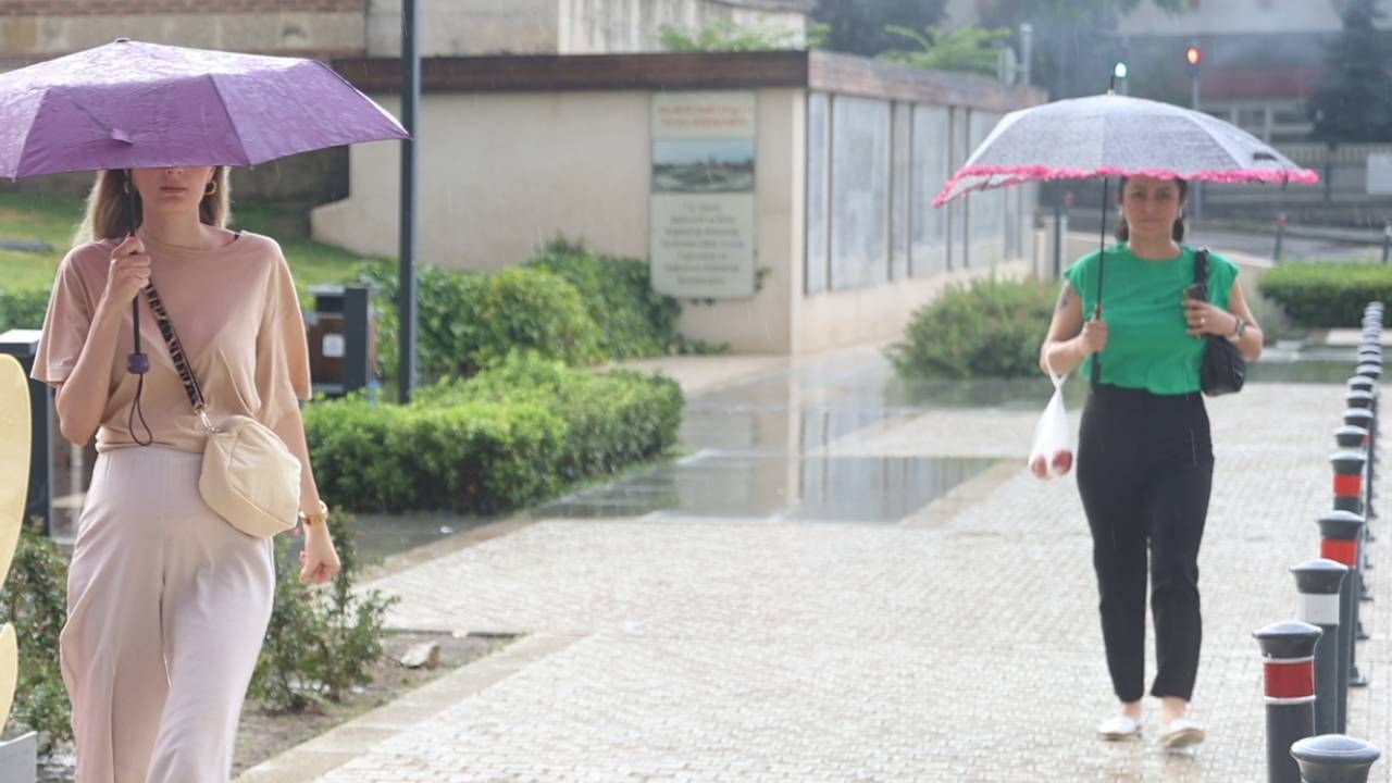 Meteoroloji'den bölge bölge uyarı: Gök gürültülü sağanak yağış geliyor - Sayfa 10