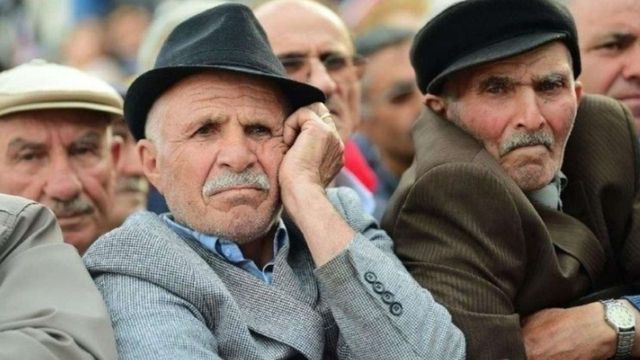 ‘Sıfır zam tehlikesi’ için harekete geçildi! En düşük emekli maaşı ne kadar olacak? - Sayfa 1