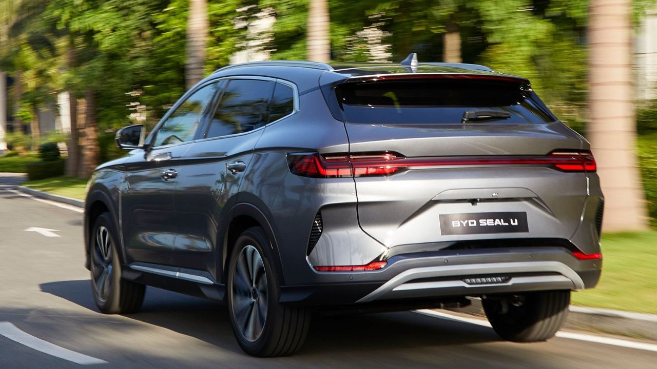 ÖTV düzenlemesiyle 10 otomobilin fiyatı geriledi: İşte fiyatı düşen modeller 2 ÖTV düzenlemesiyle 10 otomobilin fiyatı geriledi! Almanlar listeyi domine ediyor - Sayfa 4