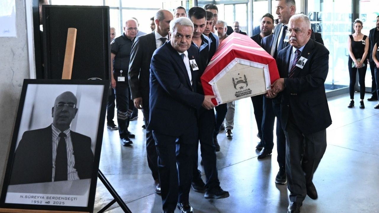 Eski Merkez Bankası Başkanı Süreya Serdengeçti son yolculuğuna uğurlandı