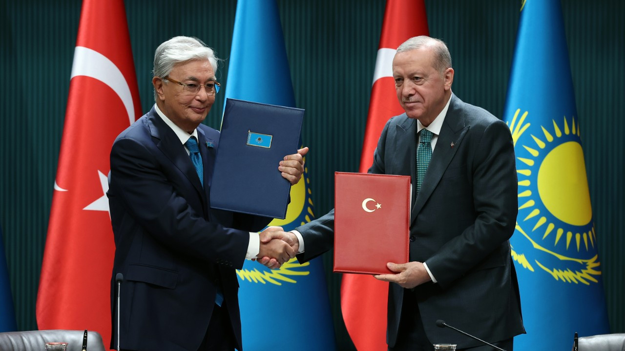 Türkiye ile Kazakistan arasında 20 anlaşma imzalandı