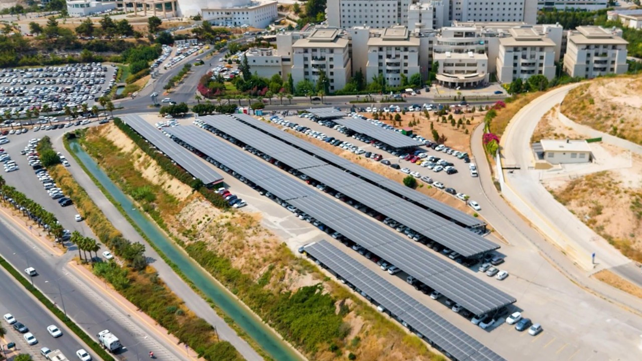 MEÜ, otoparktaki GES’le 60 milyonluk tasarruf edecek