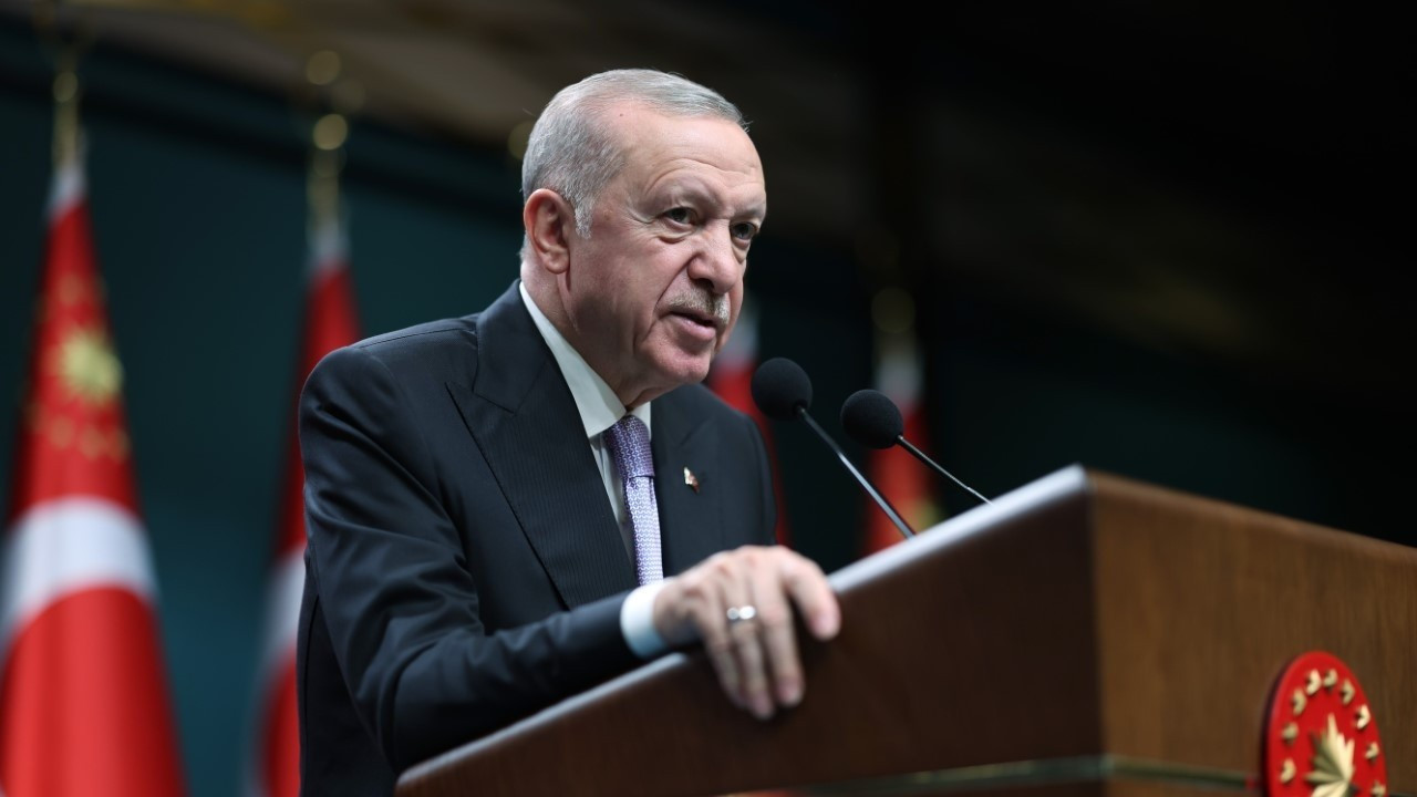 Cumhurbaşkanı Erdoğan 9 kişiyi affetti