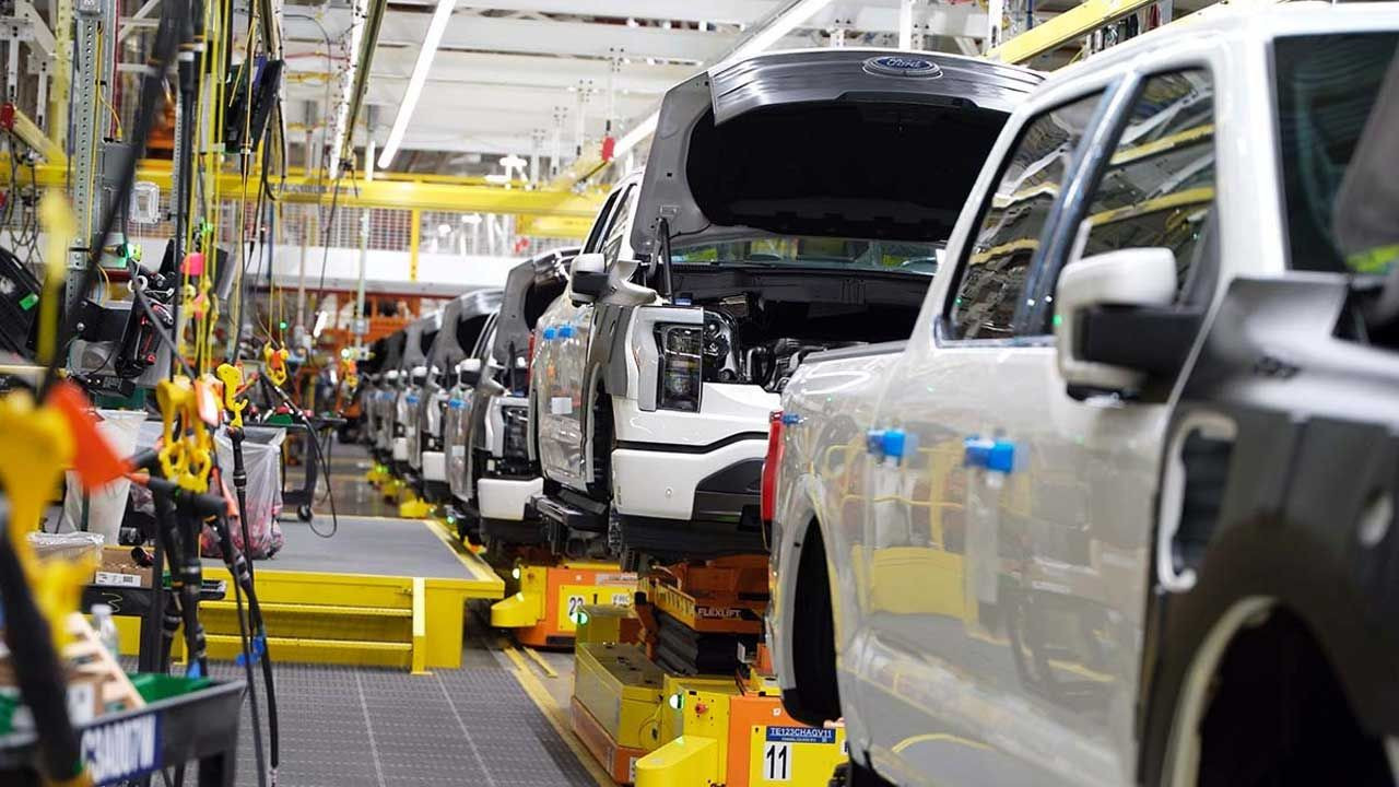 Tüketiciler çıldırdı! Otomobil devi bu kez 1.5 milyon aracı geri çağırıyor; 18 kaza bildirildi - Sayfa 2