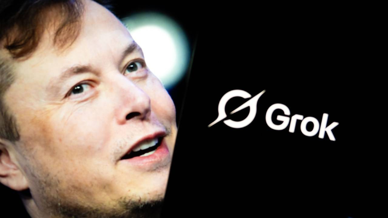 Elon Musk, Grok ekibinde 500'den fazla kişinin işine son verdi