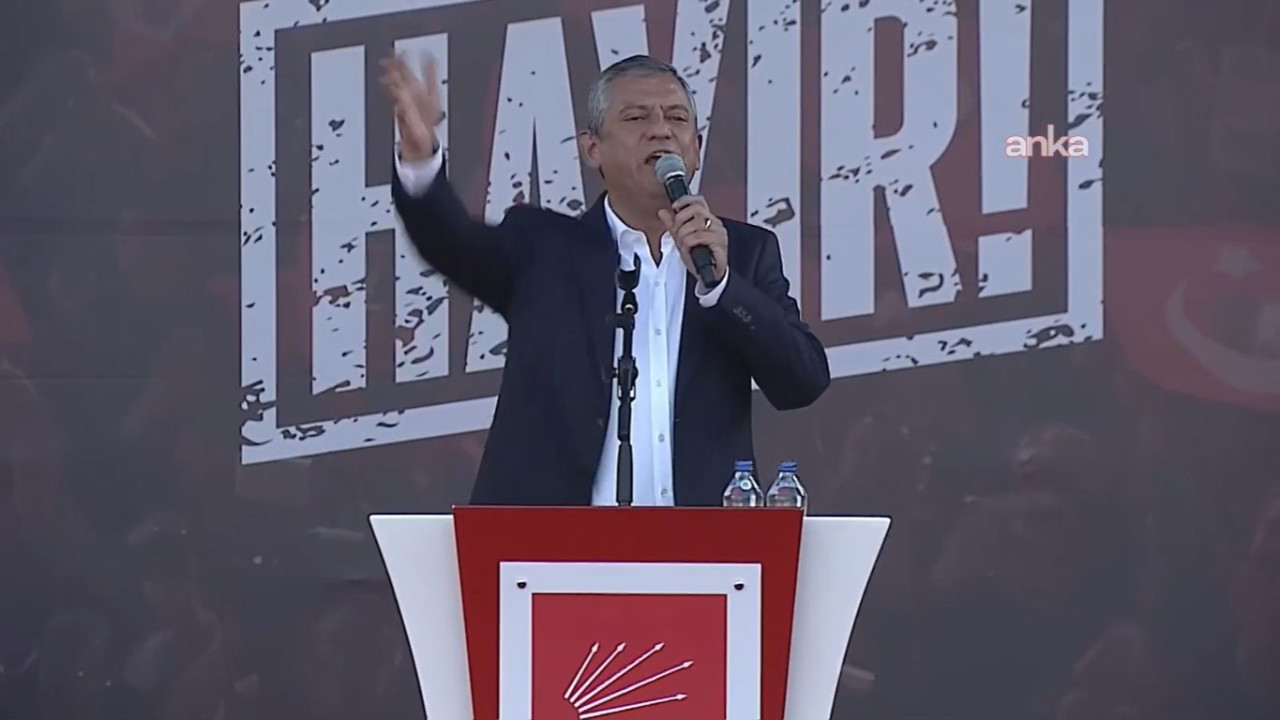 Özgür Özel: Ey Erdoğan, Tandoğan Meydanı'nı hiç böyle gördün mü?