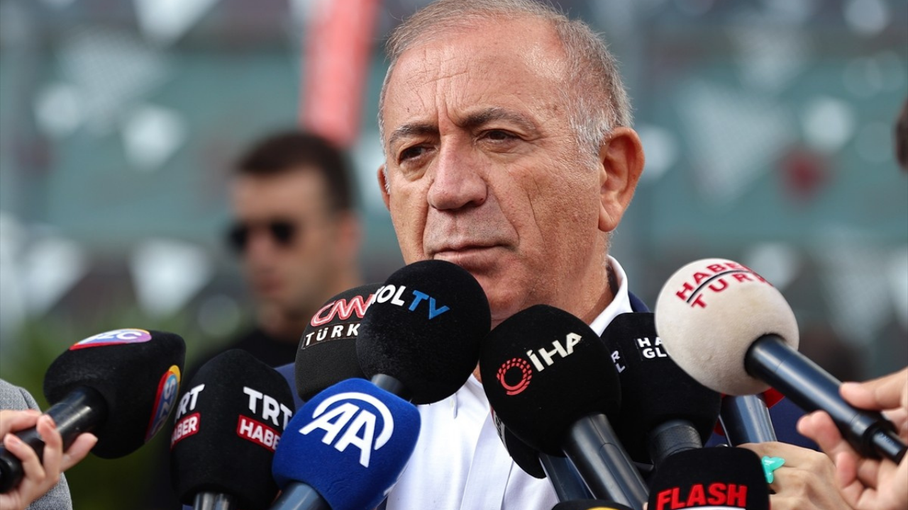 Gürsel Tekin: İki televizyondan çağrı bekledim, gelmedi
