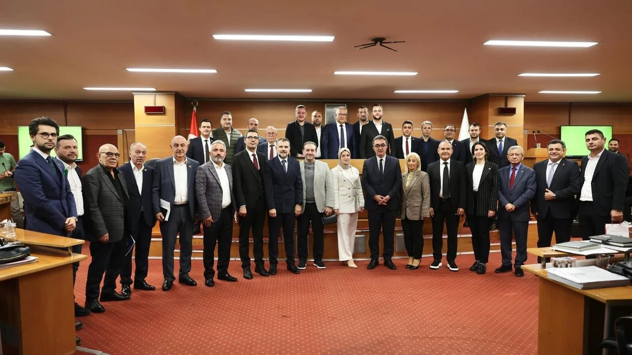 CHP'li Bayrampaşa Belediye Meclisi'nde dengeler değişti: Kim önde? Kim istifa etti?