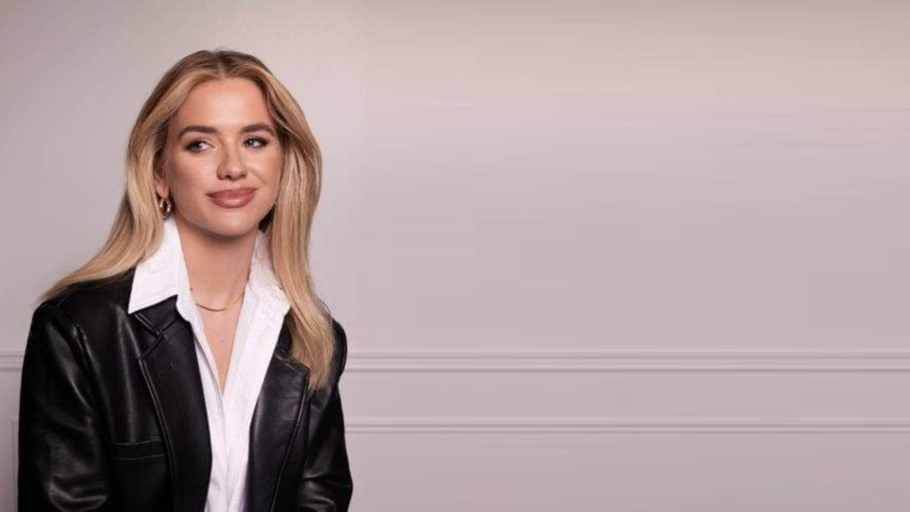 28 yaşında spor giyimi imparatorluğuyla yaklaşık 4.2 milyar TL servete ulaştı!