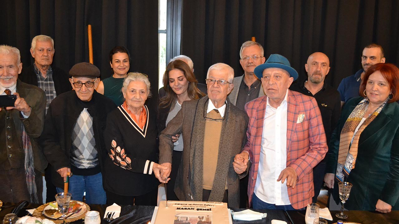 İş insanı Hasan Şemsi’nin İmza Günü Yoğun İlgi Gördü