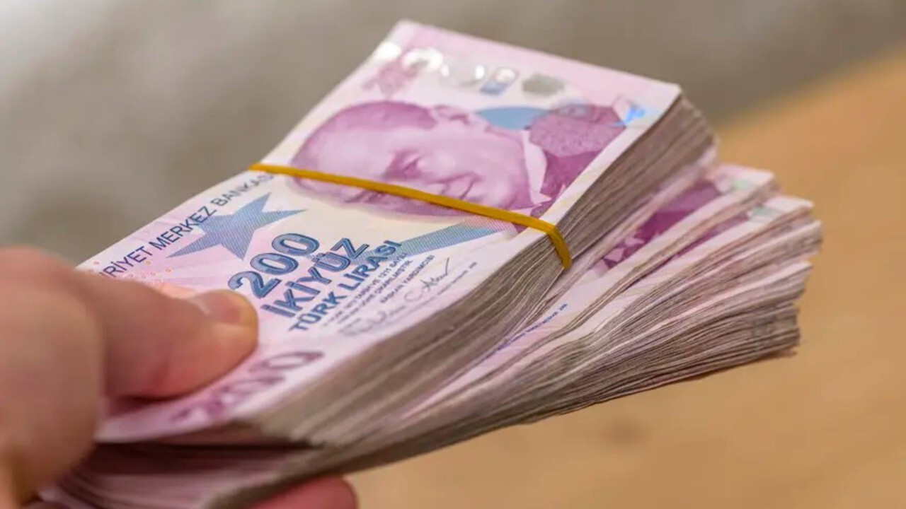 Bankaların mevduat faiz oranları güncellendi: İşte 2 milyon TL ve 7 milyon TL'nin aylık getirisi