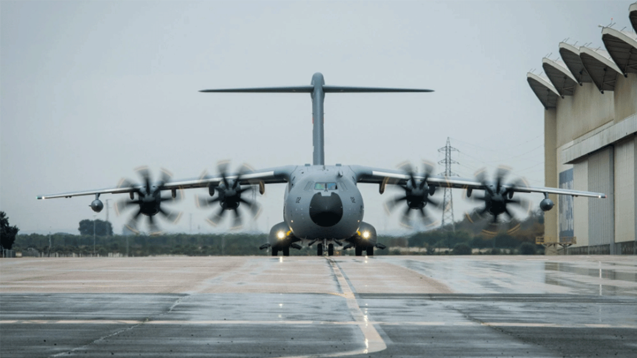 Endonezya’nın A400M nakliye uçağı ikinci uçuşunu başarıyla tamamladı