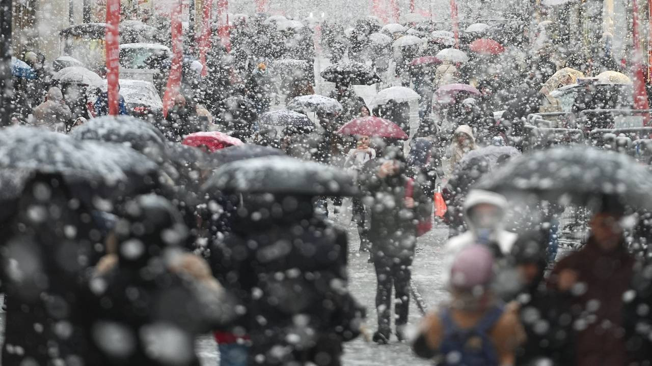 Yılbaşında hava nasıl olacak? İstanbul'da kar yağacak mı? 10 yıl sonra ilk kez...