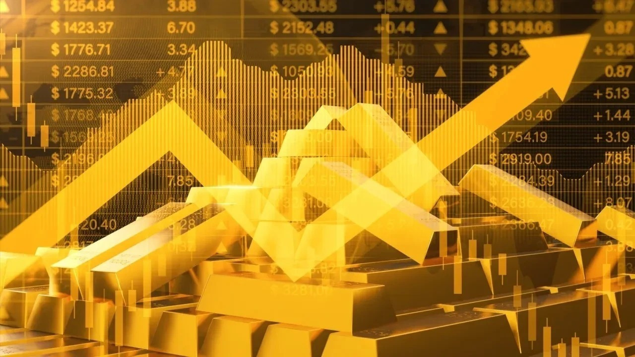 Altın için iki senaryo: Yükseliş mi, düzeltme mi?