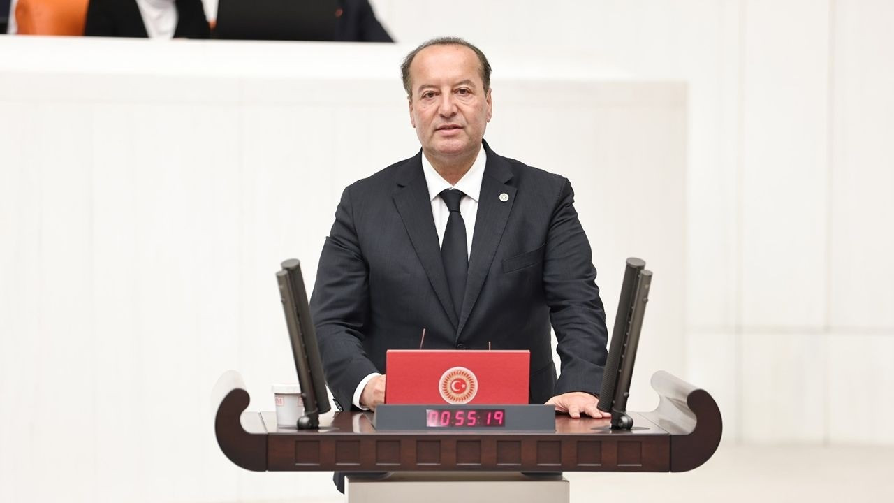 CHP’li Akay: Devlet saatte 612 milyon TL, günde 14,7 milyar TL faiz ödedi