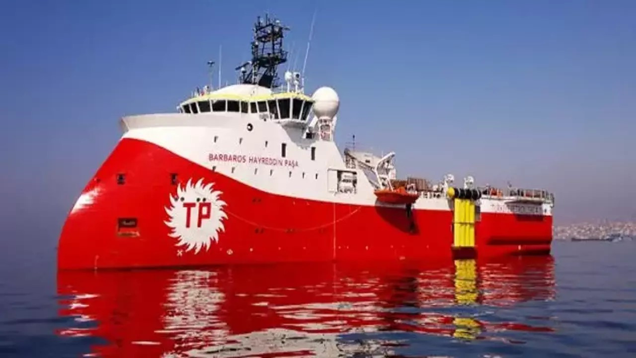 Türkiye ile Shell arasında imzalar atıldı: Komşunun sahasında gaz arayacak