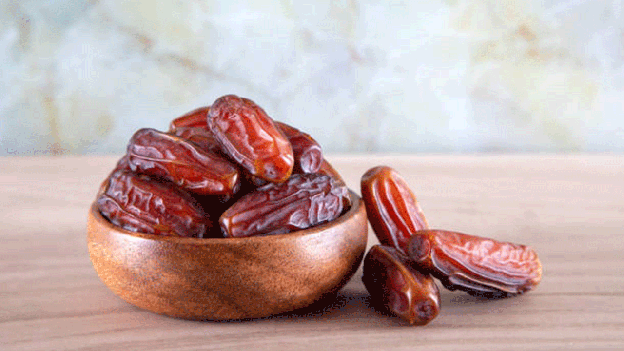 Ramazan sofralarının vazgeçilmezi: Hurmanın faydaları nelerdir?