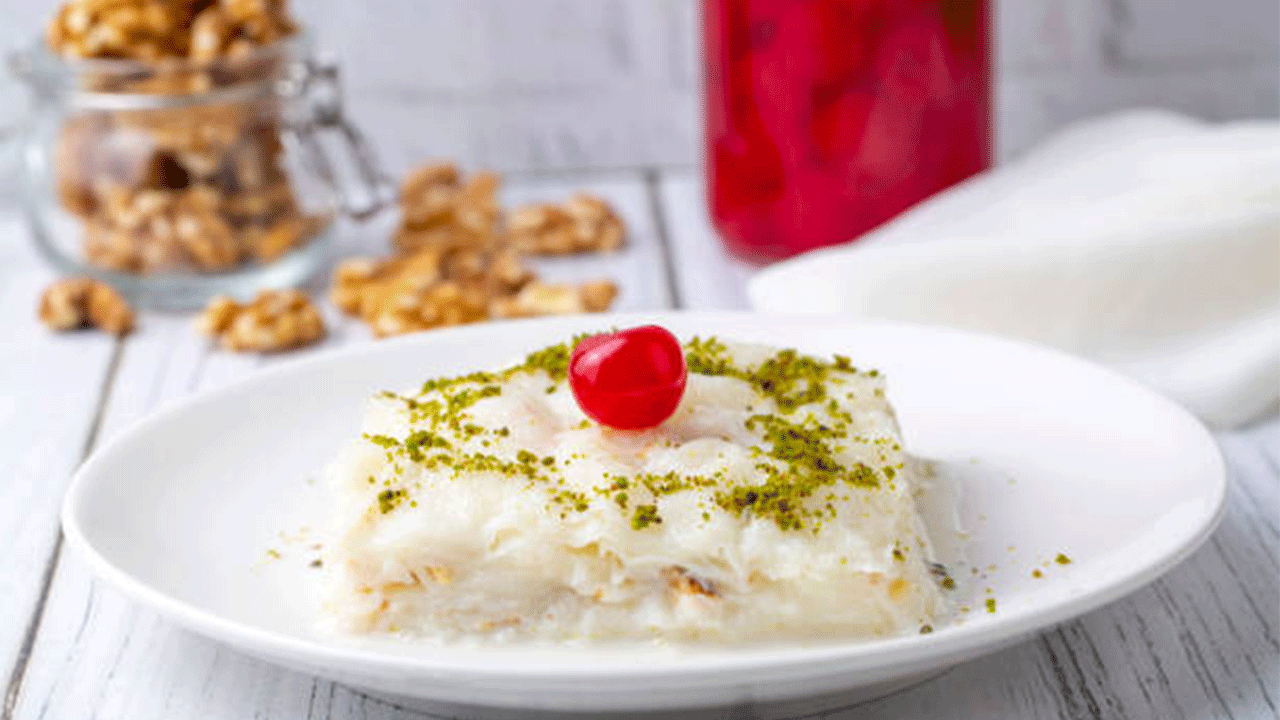 Ramazan sofralarının yıldızı güllaç nasıl yapılır? Püf noktalarıyla güllaç tarifi