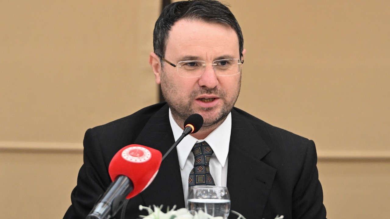 Bakan Gürlek duyurdu: Sanal medya hesaplarına kimlik doğrulaması geliyor