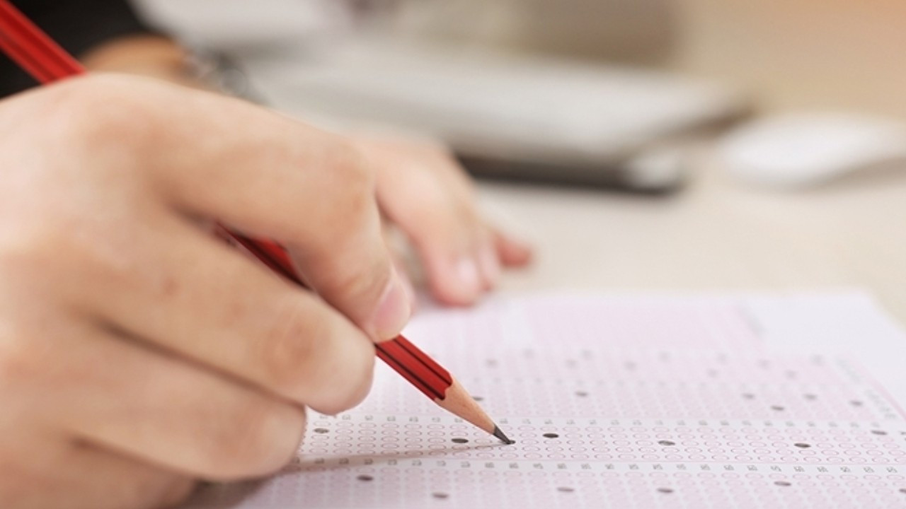 Yabancı Dil Bilgisi Seviye Tespit Sınavı yapıldı