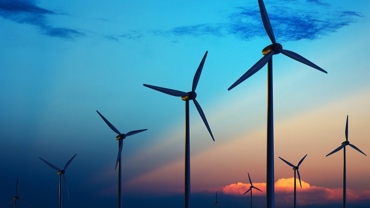 Ülkenin 1 numarasıydı hem iflas etti hem kayyum atandı