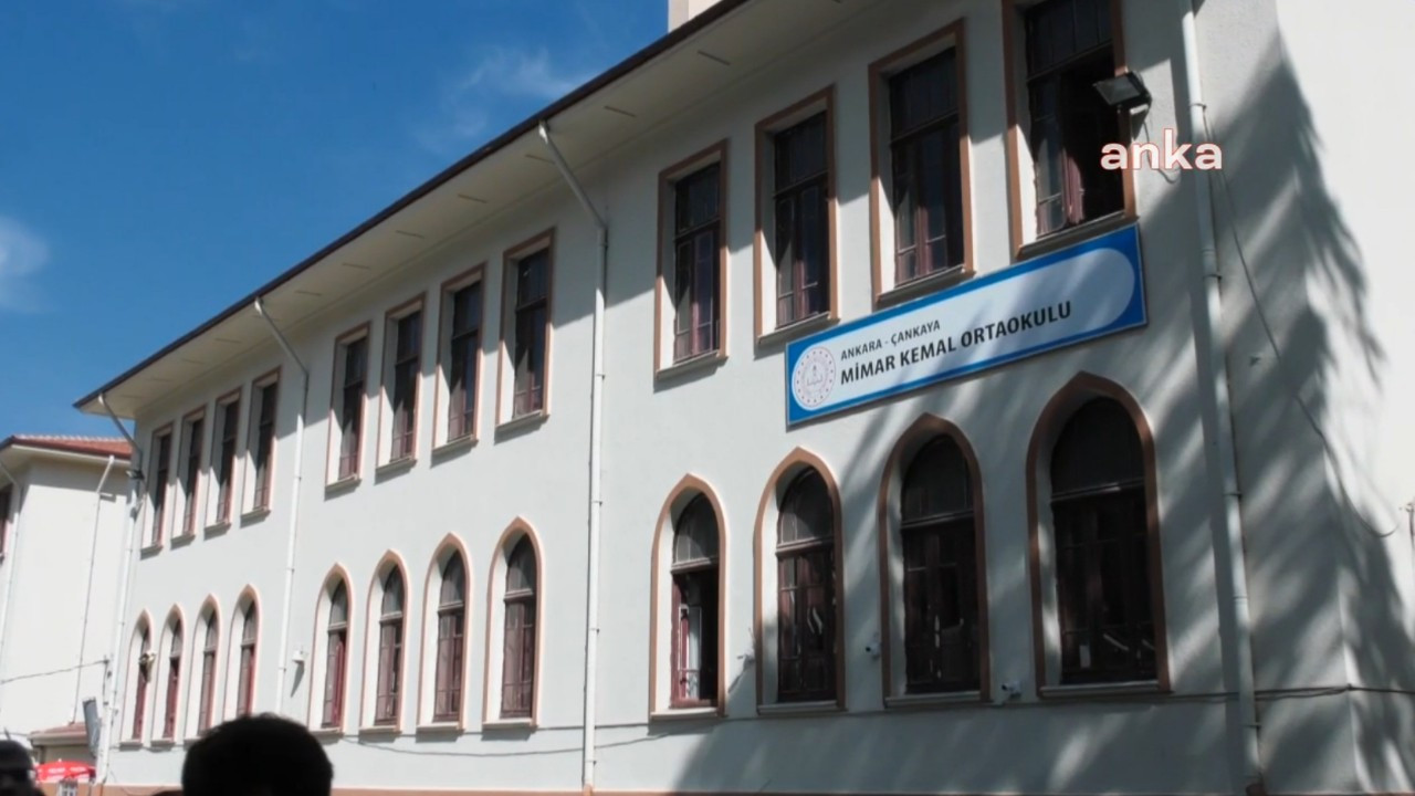 99 yıllık Mimar Kemal Ortaokulu kapatılacak mı? Açıklama geldi