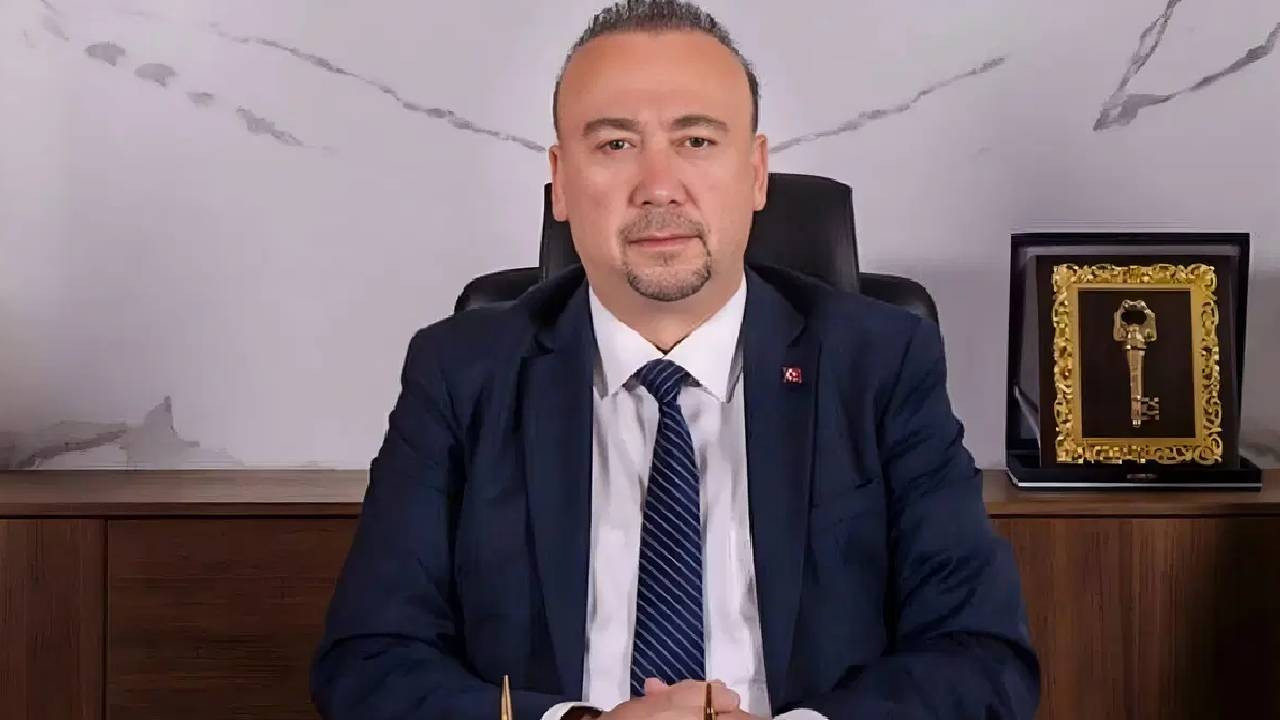 Uşak Belediye Başkanı Özkan Yalım görevden uzaklaştırıldı