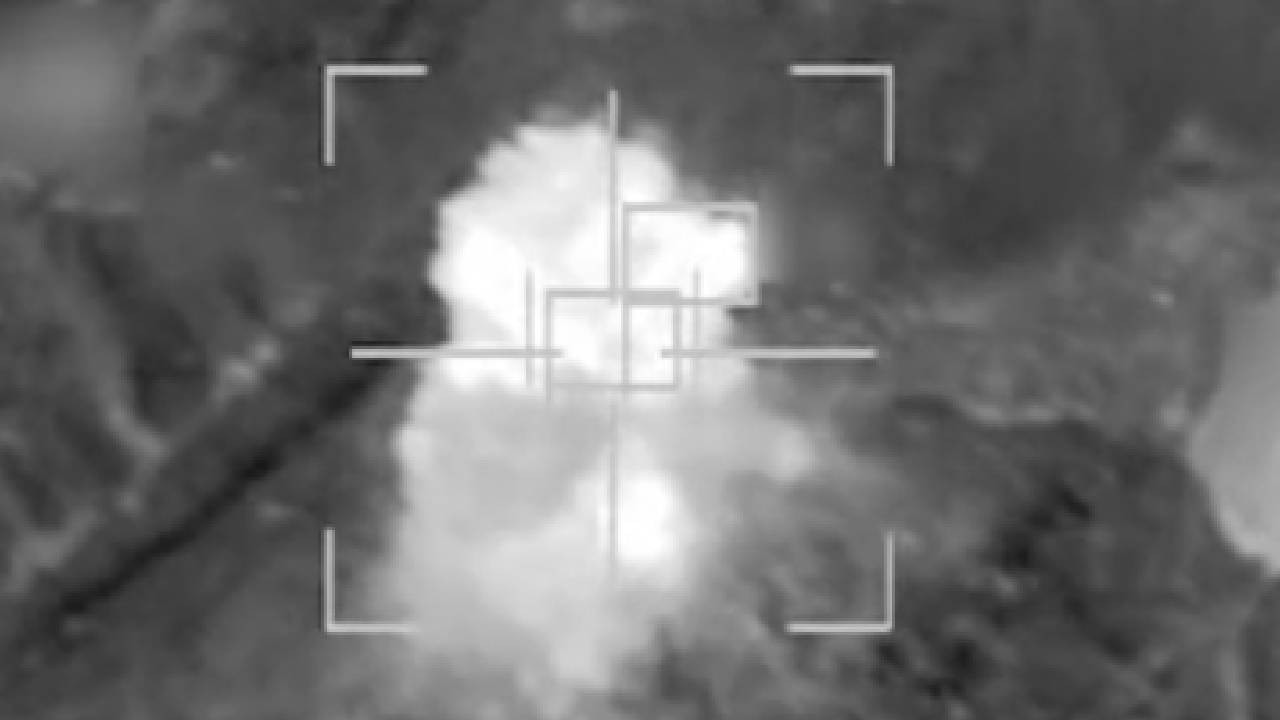 ABD İran’daki yeraltı hedeflerini vurdu, sivil hedeflere saldırı iddialarını yalanladı (Video)