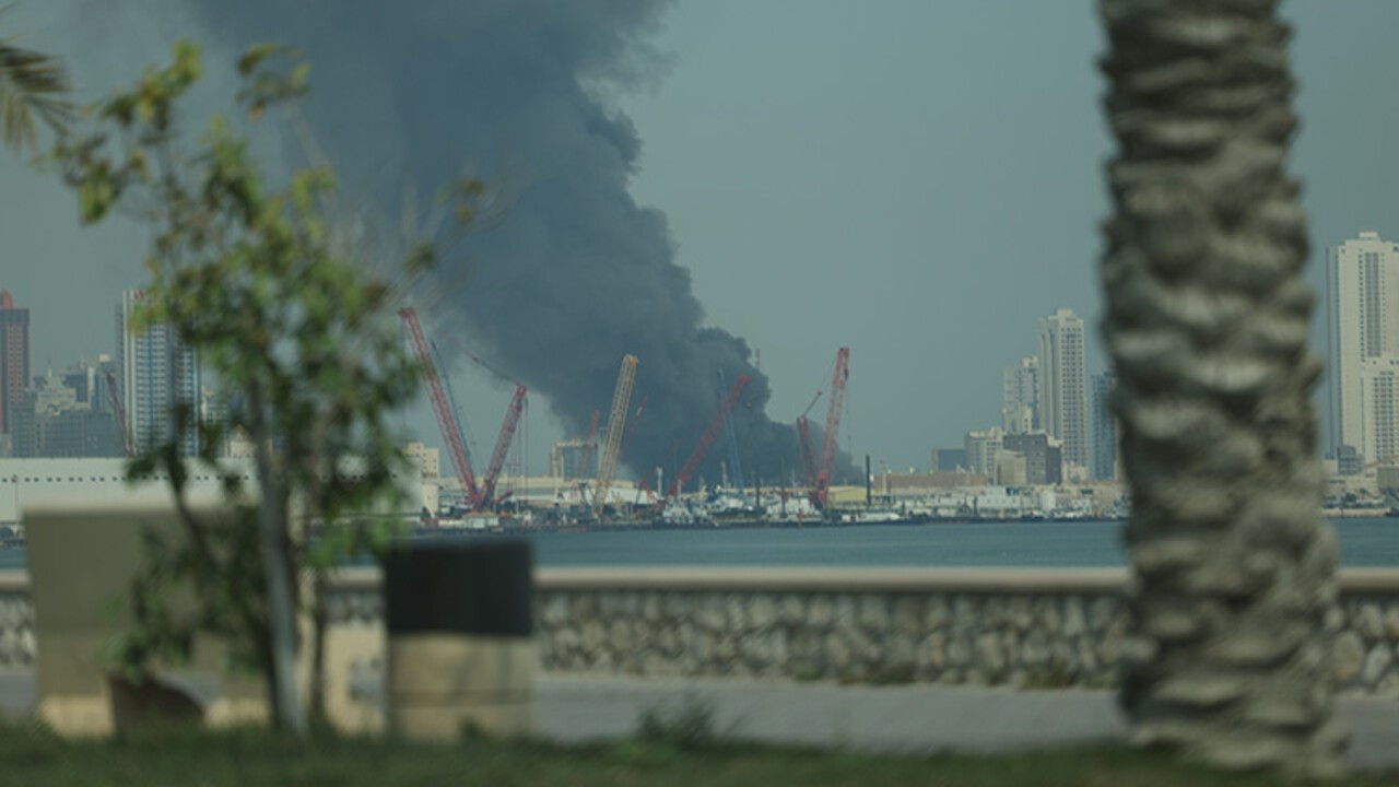 İran, ABD şirketlerini vurmaya başladı: Bahreyn'de telekomünikasyon şirketini hedef aldı