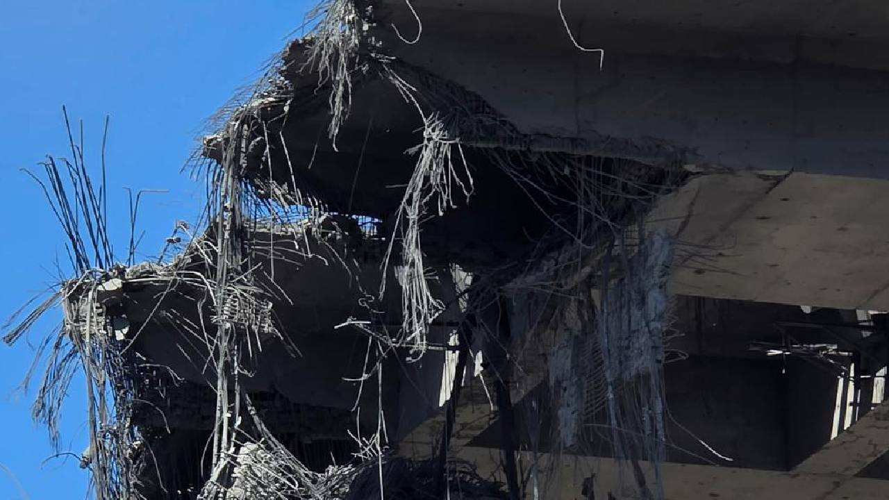 ABD ve İsrail, İran'da köprü vurdu: Ölü sayısı 13'e yükseldi