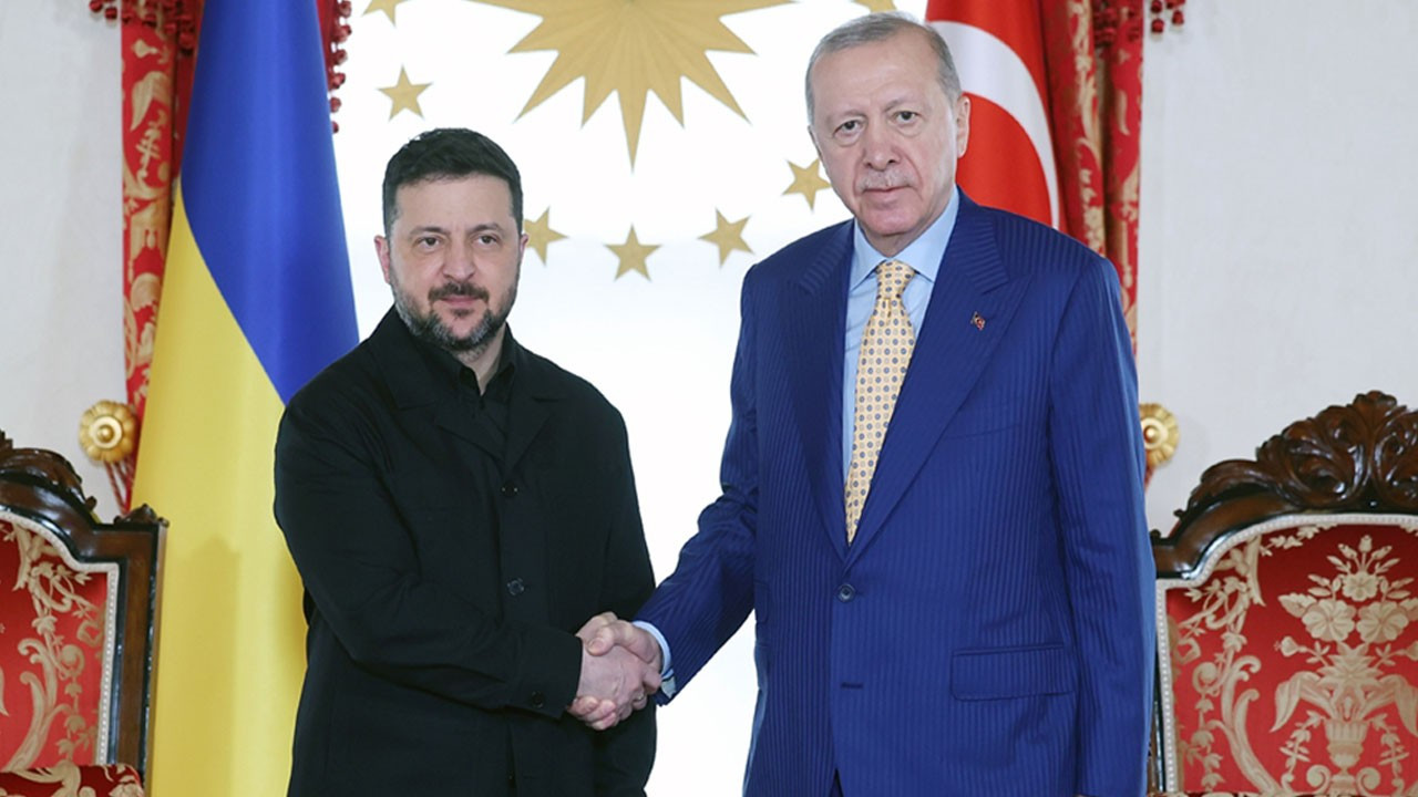 Erdoğan Zelenskiy ile görüştü: Müzakerelere desteğimiz sürecek