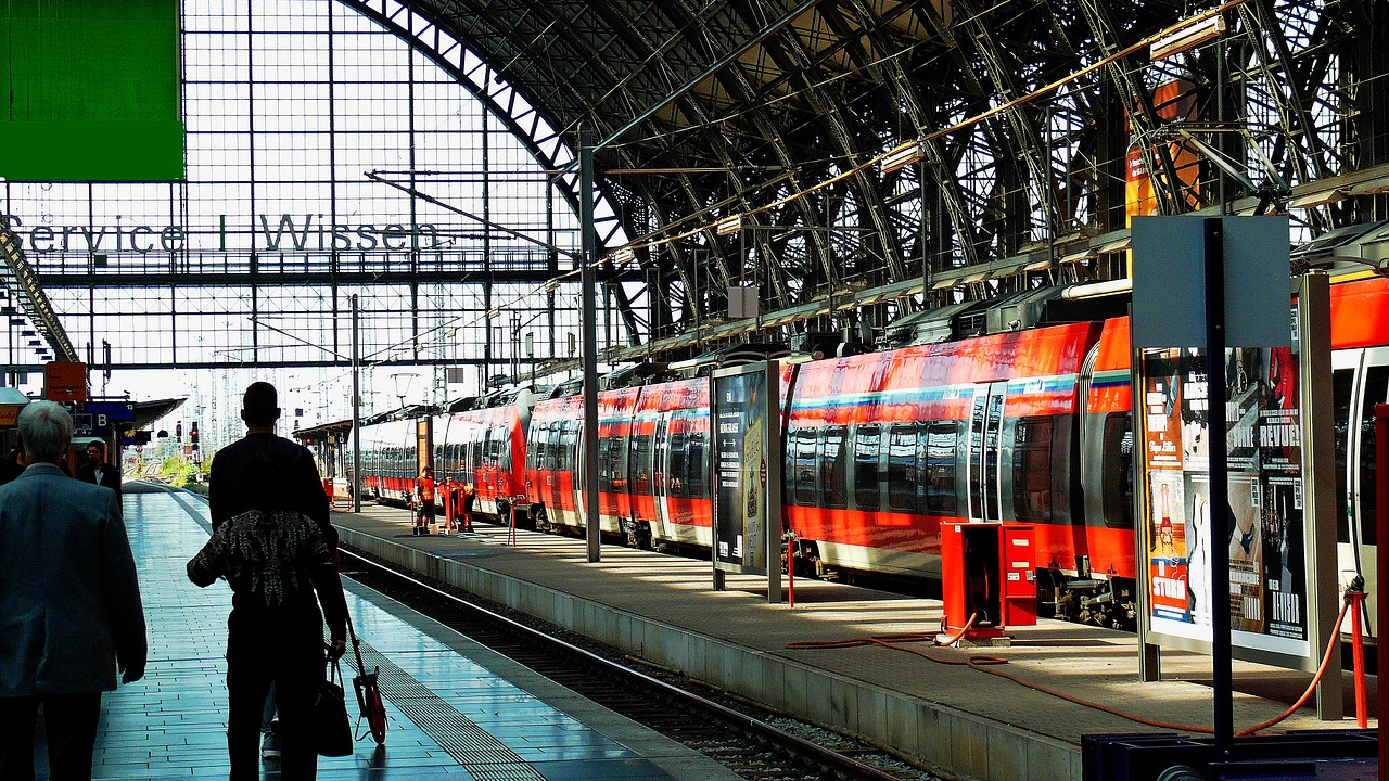 Avrupa'dan 18 yaşındaki gençlere ücretsiz Interrail bileti: Türkiye'den de başvurulabiliyor