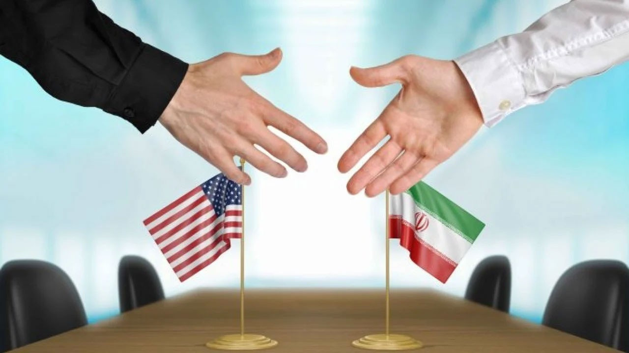 CNN: ABD-İran görüşmeleri genel olarak olumlu, Hürmüz Boğazı anlaşmazlığı sürüyor