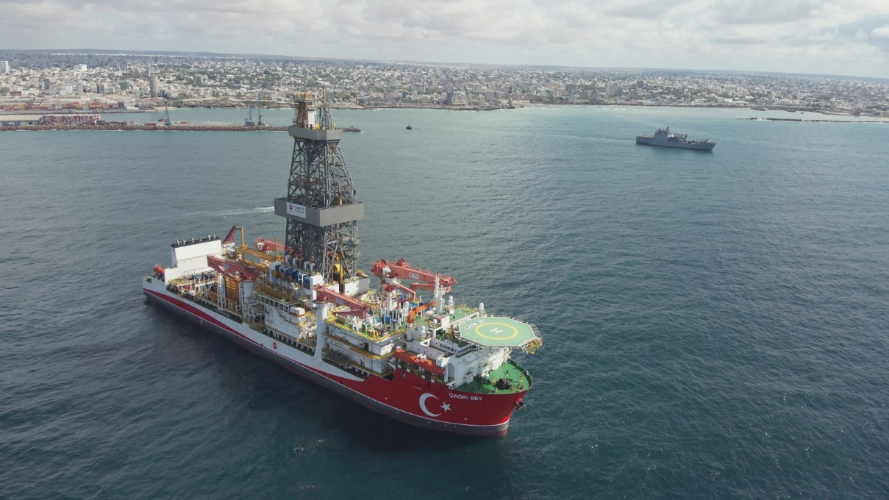 Türkiye’nin ilk yurt dışı derin deniz petrol-doğalgaz sondajı başlıyor