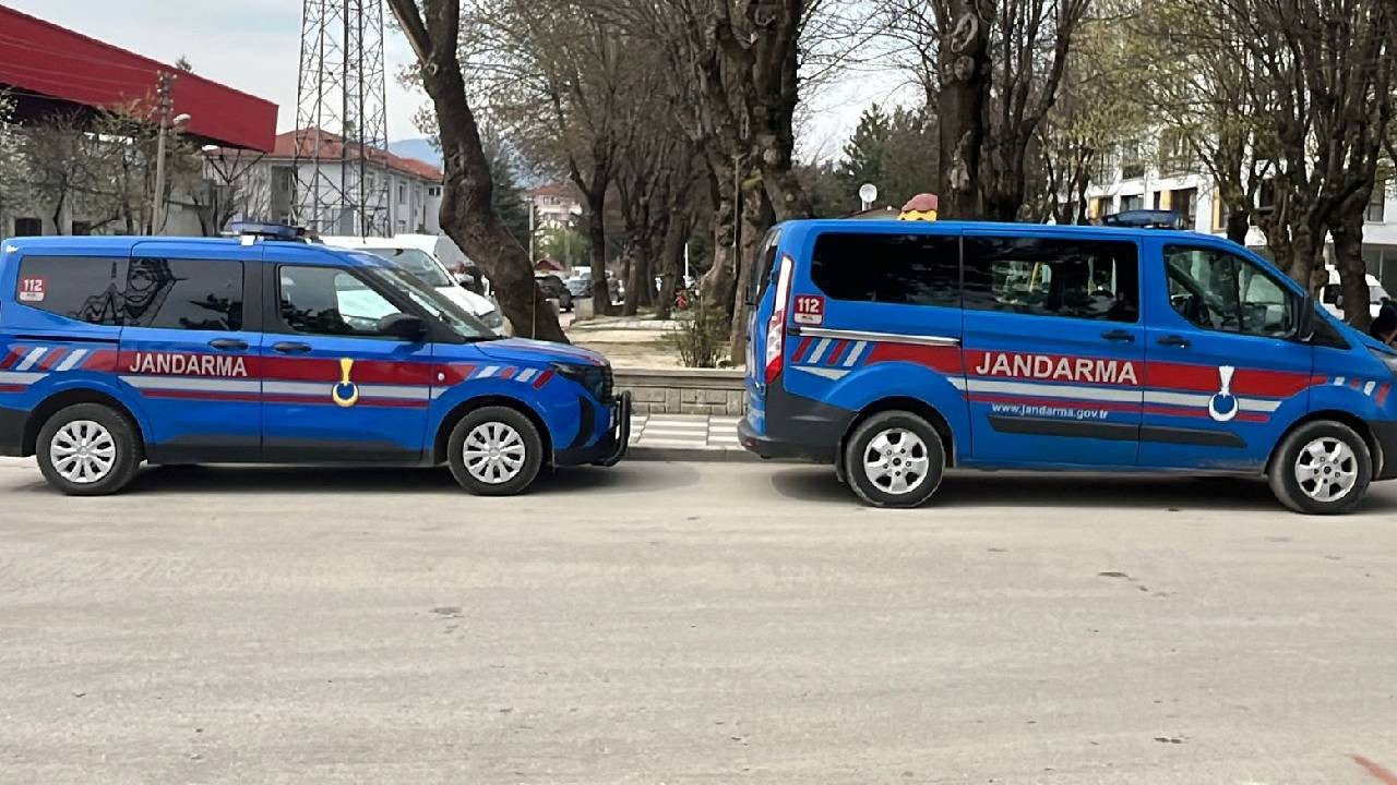 Bolu Belediyesi’ne yönelik soruşturma: Jandarma 2 ayrı adreste arama yaptı