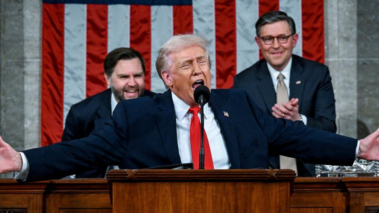 ABD'de çağrılar artıyor: Trump görevden alınabilir mi, 25'inci ek madde ne diyor?